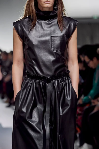 Look 188